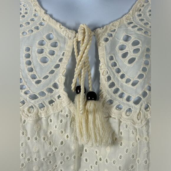 Jennifer & Grace NWT Antique White Eyelet Boho Flutter Sleeve Blouse Small - Picture 10 of 15